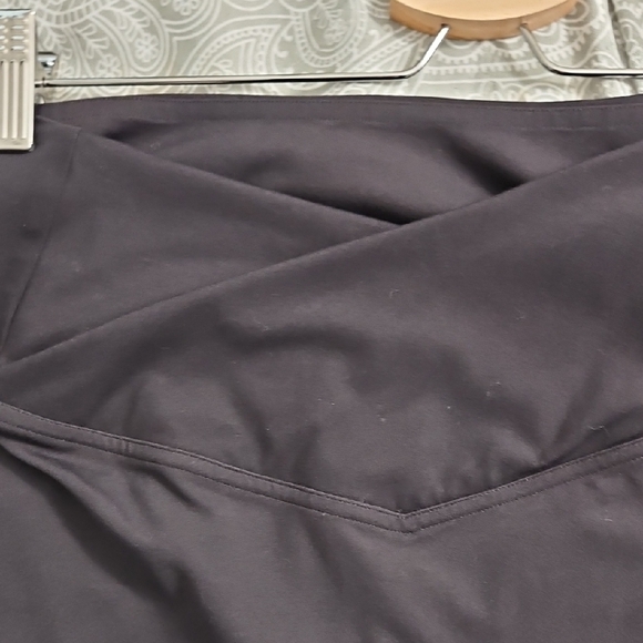 Gymshark Women's Black Bike Shorts - Picture 8 of 9